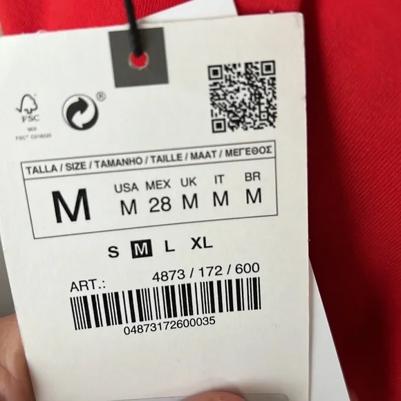 Zara women t-shirt love is❤️ - Picture 5 of 5